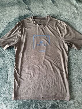 Men's Rip Curl T-Shirt Fit Swim Shirt Gray UPF 50+ Size Medium